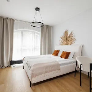  Aparthotel Break Plac Wolnosci 6 Polonia